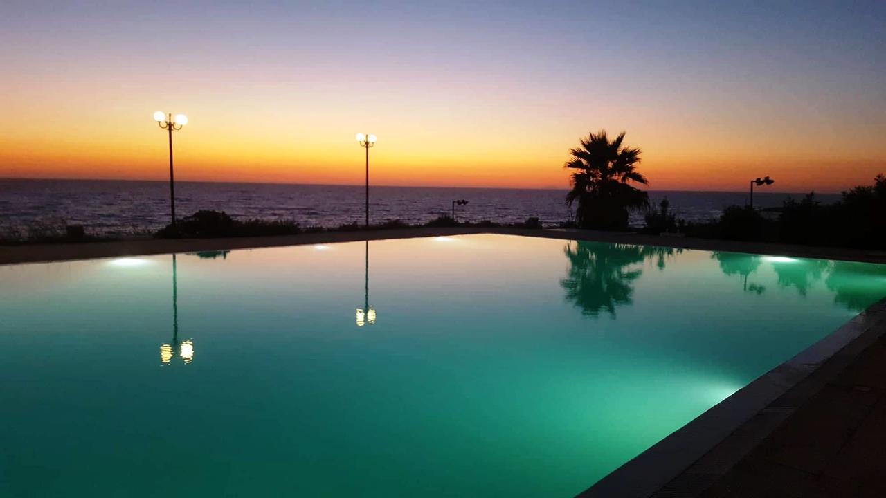 Hotel Limenari Filiatrá Dış mekan fotoğraf