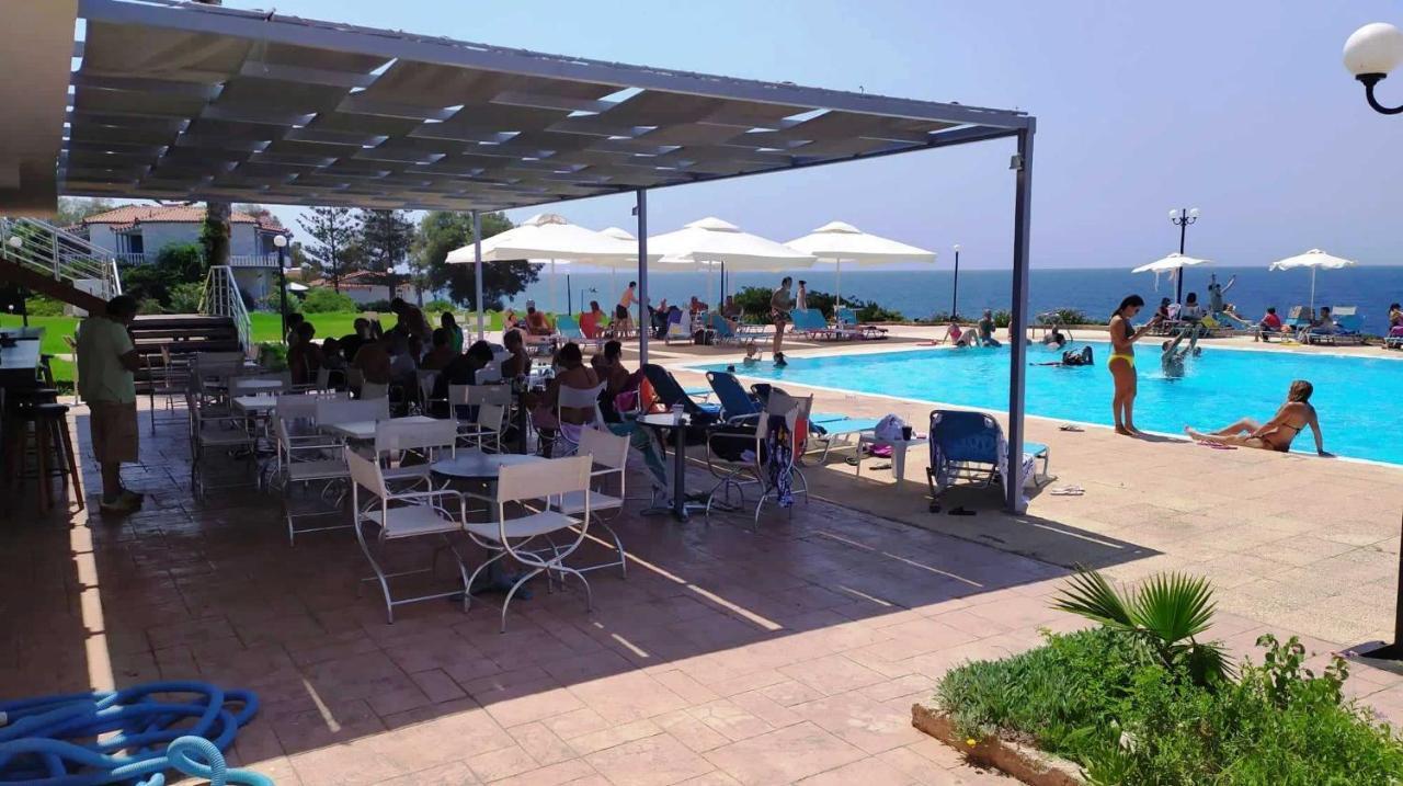 Hotel Limenari Filiatrá Dış mekan fotoğraf
